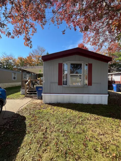 5005 Zuck Rd #137, Erie, PA 16506