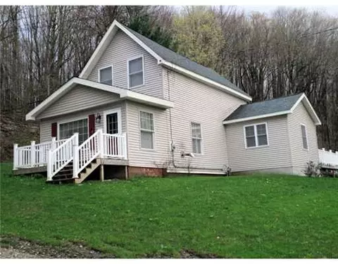 Undisclosed, Corry, PA 16407 photo 1