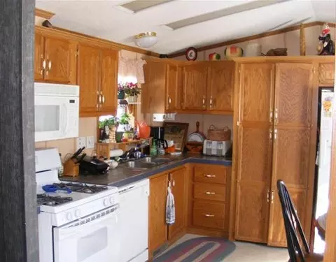 57 Pineleaf, Greene, PA 16510 photo 4