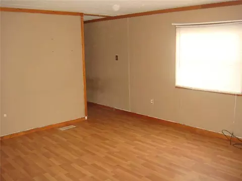 89 Pineleaf, Greene, PA 16510 photo 5