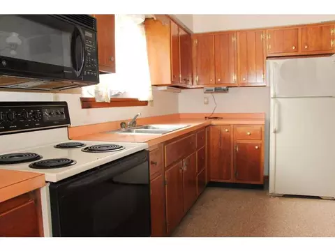 130 E Irving St, Corry, PA 16407 photo 8