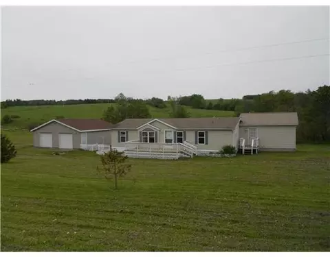 17225 Sciota Rd, Wayne, PA 16407 photo 1