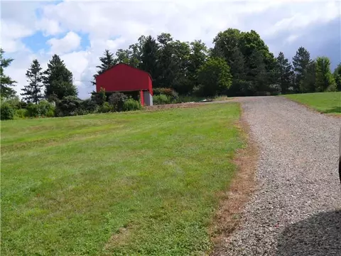 9558 Donation Rd, Summit, PA 16441 photo 4