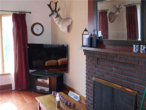 16 E Frederick St, Corry, PA 16407 photo 4