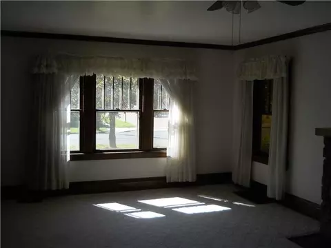 101 E Smith St, Corry, PA 16407 photo 5