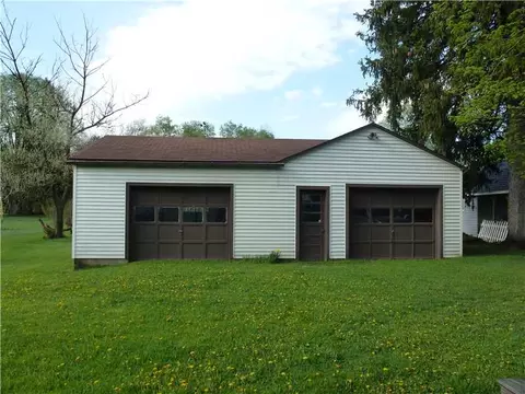 Undisclosed, Centerville, PA 16404 photo 12