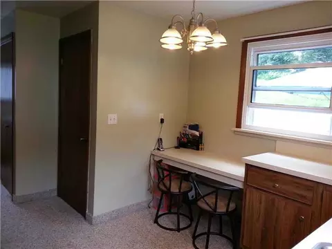 352 E Pleasant St, Corry, PA 16407 photo 7