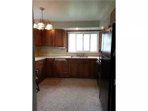 352 E Pleasant St, Corry, PA 16407 photo 9