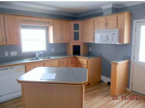 185 E State, Albion, PA 16401 photo 6