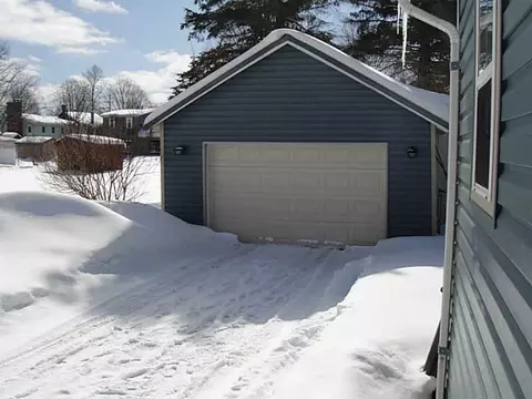 134 E Frederick St, Corry, PA 16407 photo 23