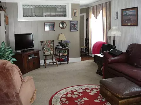 134 E Frederick St, Corry, PA 16407 photo 4