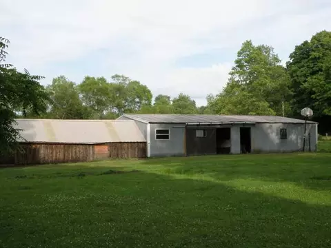11166 Mitchell Rd, Corry, PA 16407 photo 9