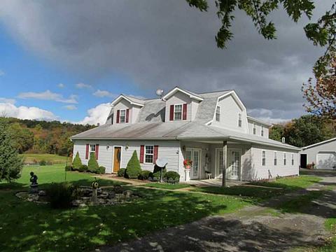 8080 Devillars Rd, Cochranton, PA 16314 photo 1