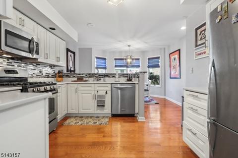 8 Cooper Rd, Mendham, NJ 07945 photo 12