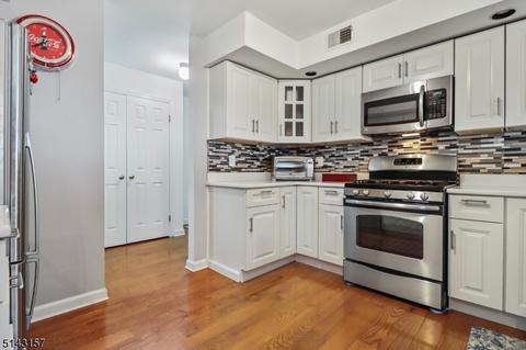 8 Cooper Rd, Mendham, NJ 07945 photo 13