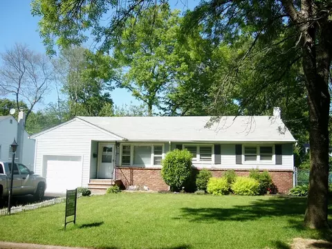 84 Sunset Rd, North Plainfield Boro, NJ 07060 photo 1