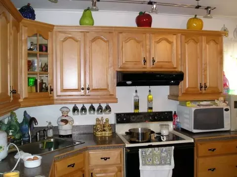 2 Dey Pl, Edison, NJ 08817 photo 5