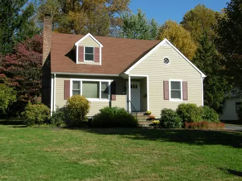 43 Beech Ave, Berkeley Heights, NJ 07922 photo 1