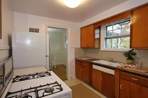 89 Linden Ave, Springfield, NJ 07081 photo 4