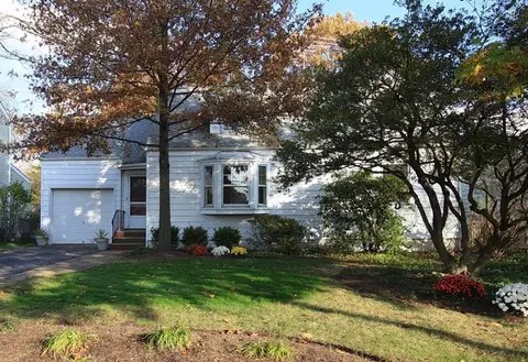89 Linden Ave, Springfield, NJ 07081 photo 1