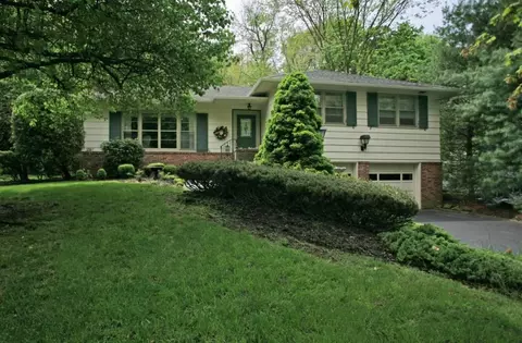 232 Blackburn Rd, Summit, NJ 07901 photo 1