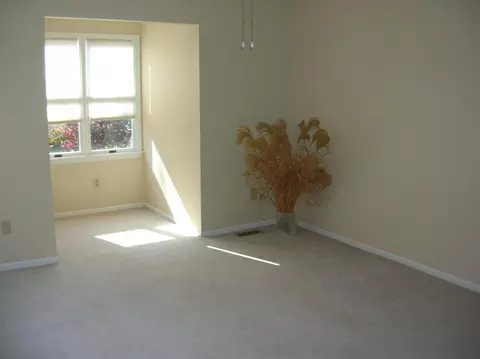 76 Stone Run Rd, Bedminster, NJ 07921 photo 9
