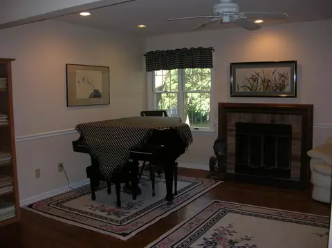 76 Stone Run Rd, Bedminster, NJ 07921 photo 4
