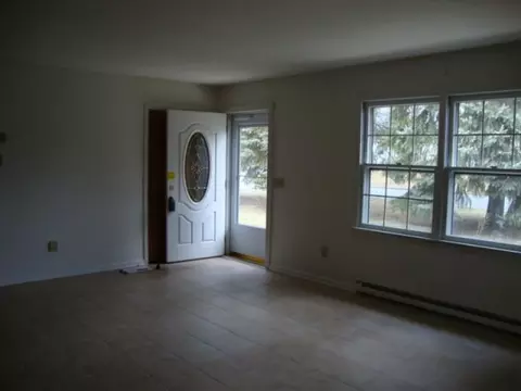 110 4th St, Hackettstown, NJ 07840 photo 6