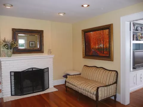2 Perry Pl, Springfield, NJ 07081 photo 2