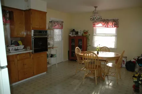88 Guy St, Dover, NJ 07801 photo 3
