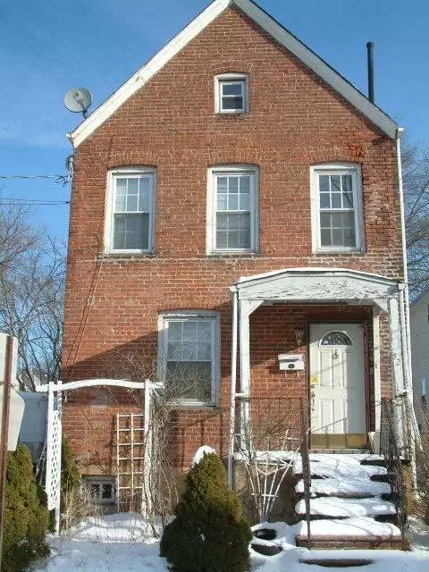 52 Roosevelt Ave, Plainfield, NJ 07060 photo 1