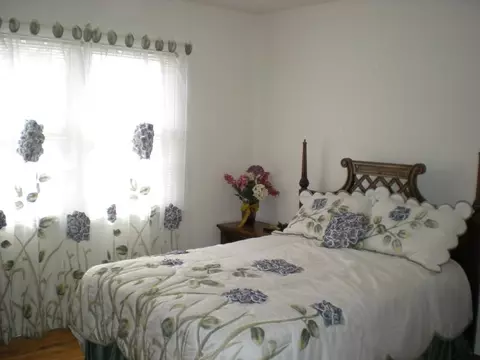 5 Pelham Ave, Edison, NJ 08817 photo 3