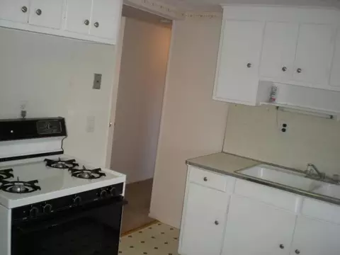 5 Pelham Ave, Edison, NJ 08817 photo 6