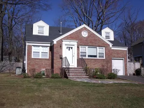 83 Myrtle Ave, Millburn, NJ 07041 photo 1