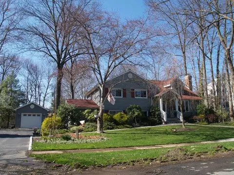 13 Wallace Rd, Summit, NJ 07901 photo 2