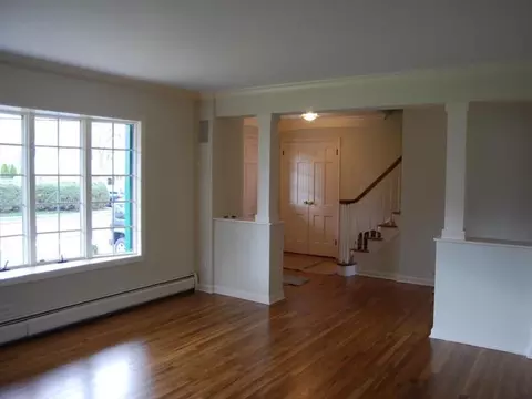 268 Oakwood Dr, Paramus, NJ 07652 photo 3