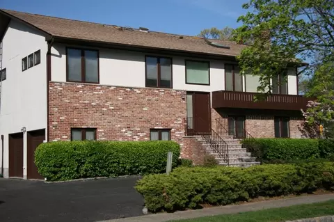 548 Mountain Ave, Springfield, NJ 07081 photo 2