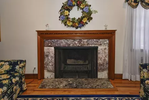 380 Maple Hill Dr, Hackensack, NJ 07601 photo 5