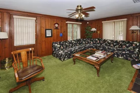 380 Maple Hill Dr, Hackensack, NJ 07601 photo 12