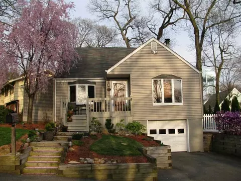 11 Surrey Dr, Wayne, NJ 07470 photo 1