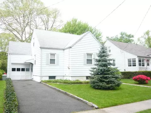 100 S Maple Ave, Springfield, NJ 07081 photo 1
