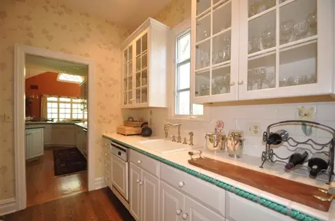 22 Hobart Rd, Summit, NJ 07901 photo 9