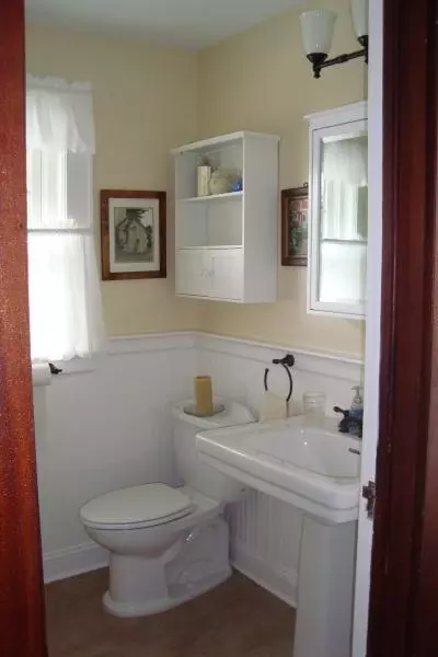 253 Wilson St, Hackensack, NJ 07601 photo 4