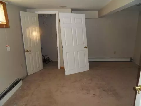24 Barton St, Edison, NJ 08837 photo 11