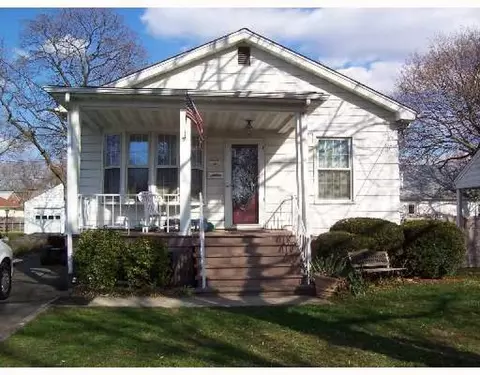24 Barton St, Edison, NJ 08837 photo 1