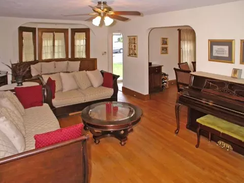 46 Broad Ave, Paramus, NJ 07652 photo 4