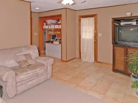 46 Broad Ave, Paramus, NJ 07652 photo 5