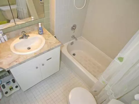 46 Broad Ave, Paramus, NJ 07652 photo 10