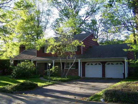 26 Debbie Ct, Wayne, NJ 07470 photo 2