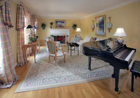 24 Coventry Rd, Mendham Boro, NJ 07945 photo 3